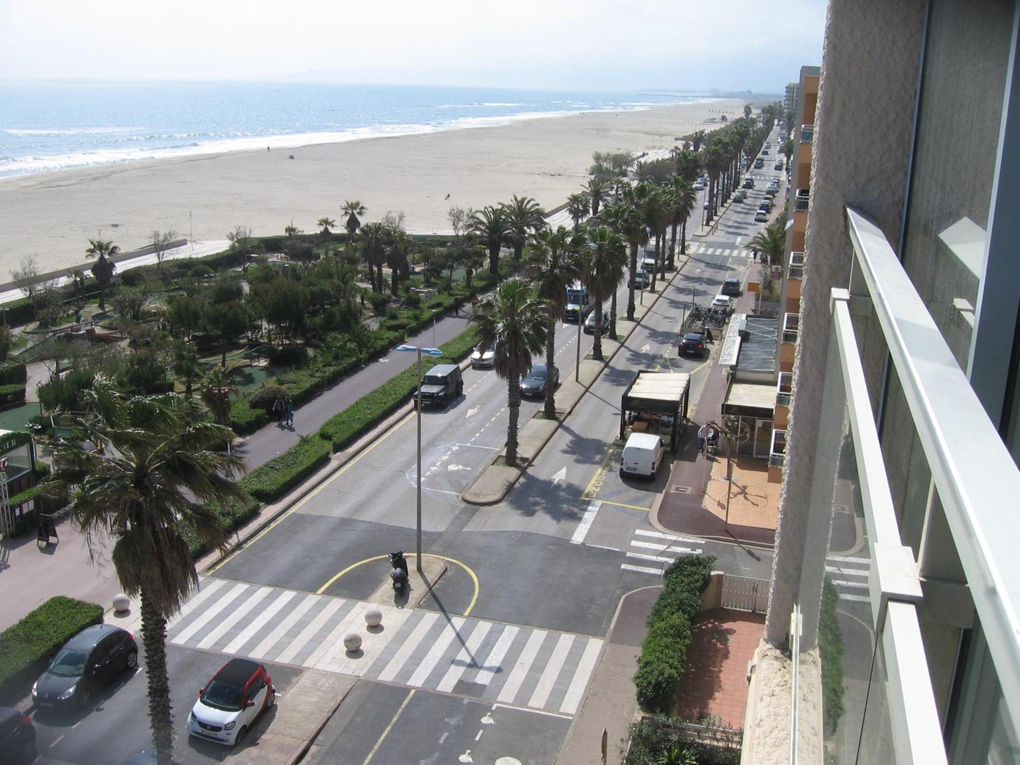 Studio Vue Sur La Mer Au 6Eme Et Dernier Etage Canet-en-Roussillon Dış mekan fotoğraf